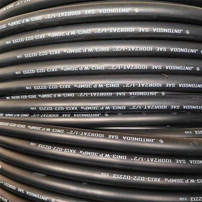 Kumiletku PVC:hen SAE R7 R8